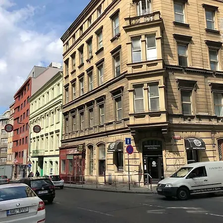 Happy 11 Apartament *
